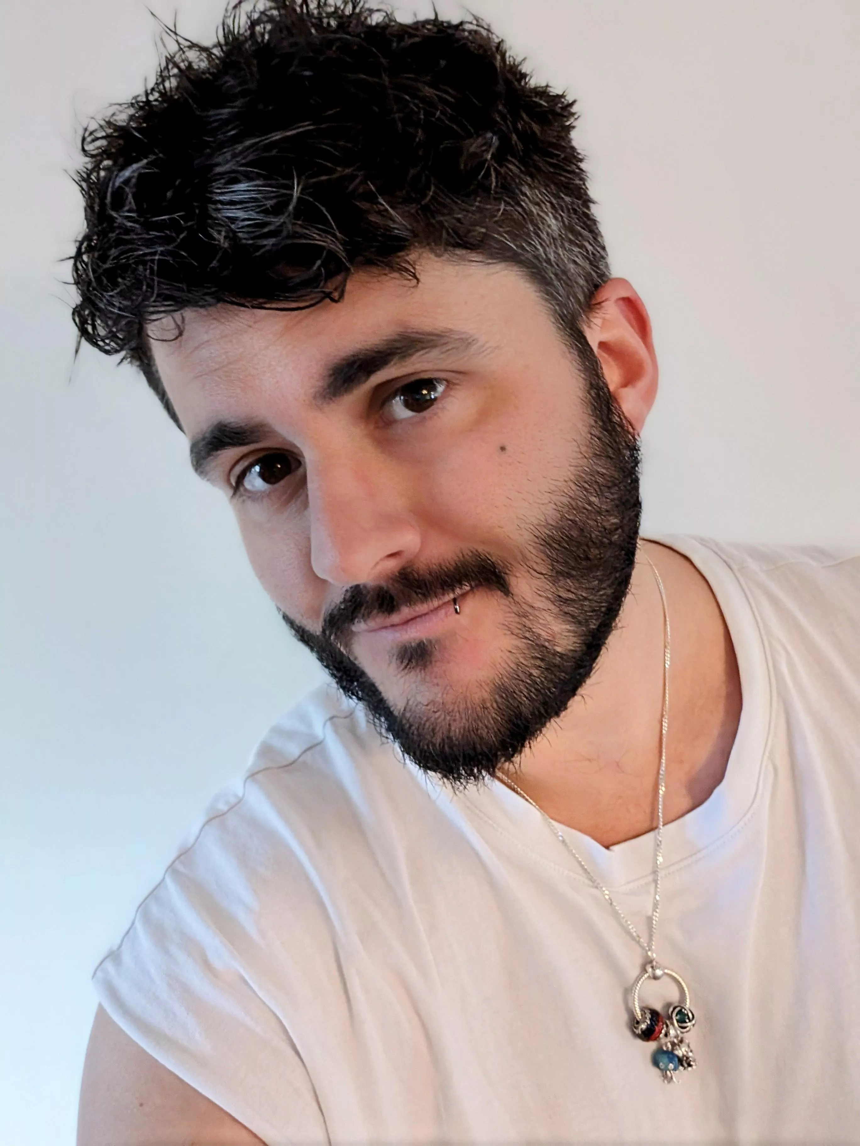 33 UK anyone playing league of legends on EUW? 🥹