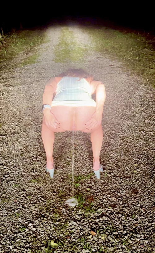 Annie (wife, 55) couldn’t hold it any longer…