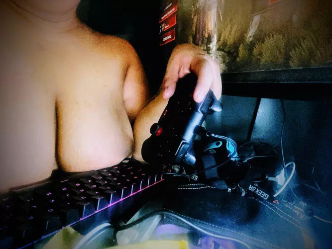 Are you here to play games with me [f]? 