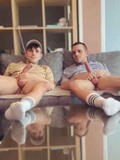 Comparing dick size with my brother. 