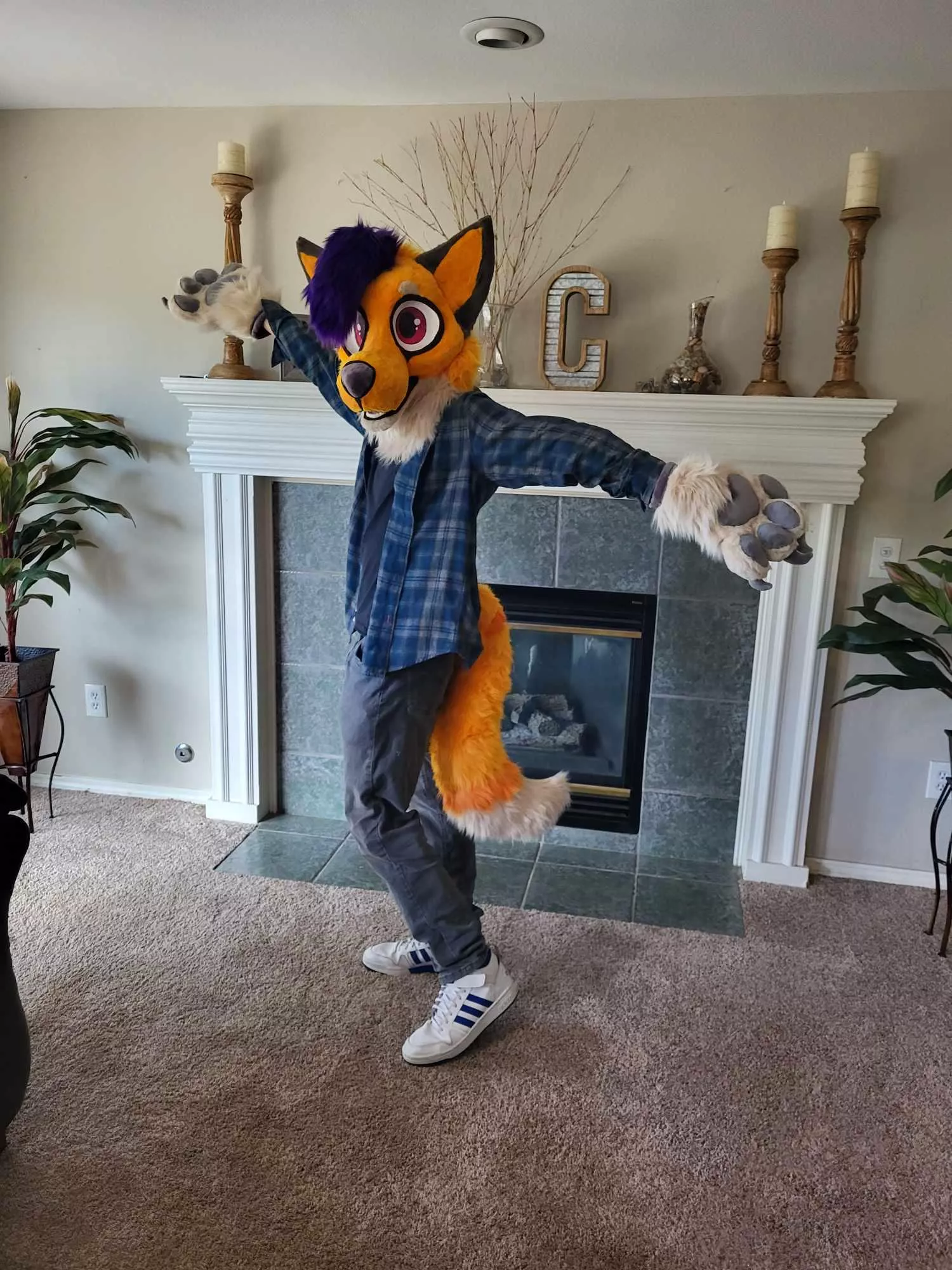 Daily fursuit posting 