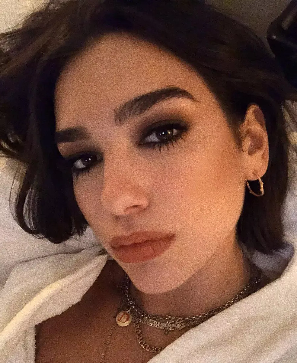 Dua Lipa