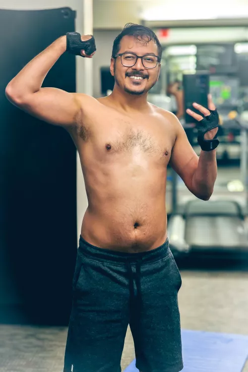 Feeling like the better version of myself lately and doing very well mentally. Happy hump day, fellas!