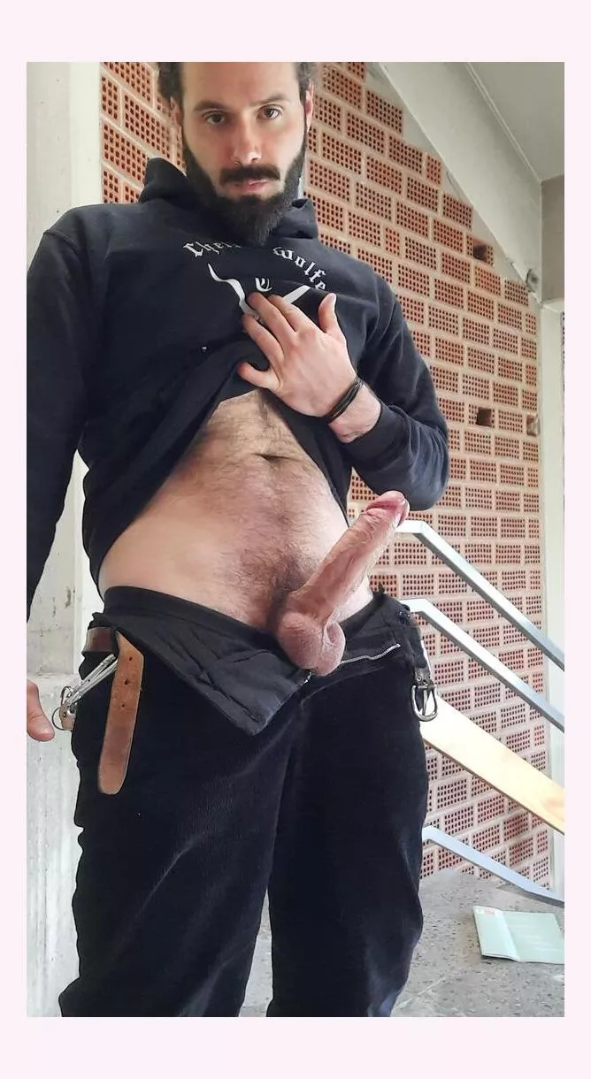 Flashing my universitu hallways