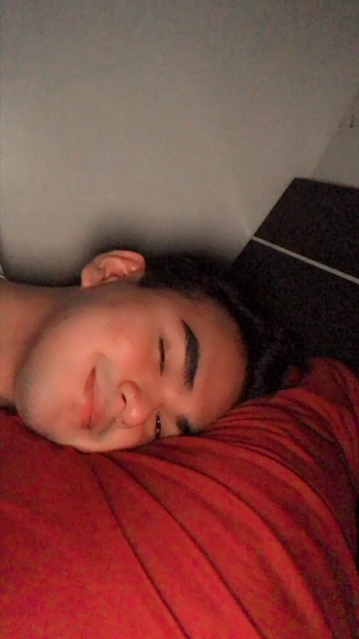 hello, looking for some friends