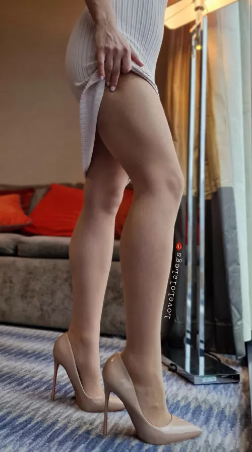 I have to be so sensible when I get to the office so... 👄