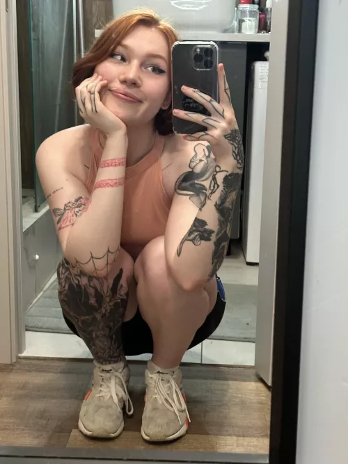 I want to do another tattoo on my left leg
