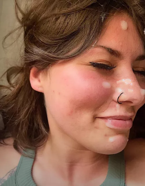 im so embarrassed you caught me getting a facial 😭💦🪣