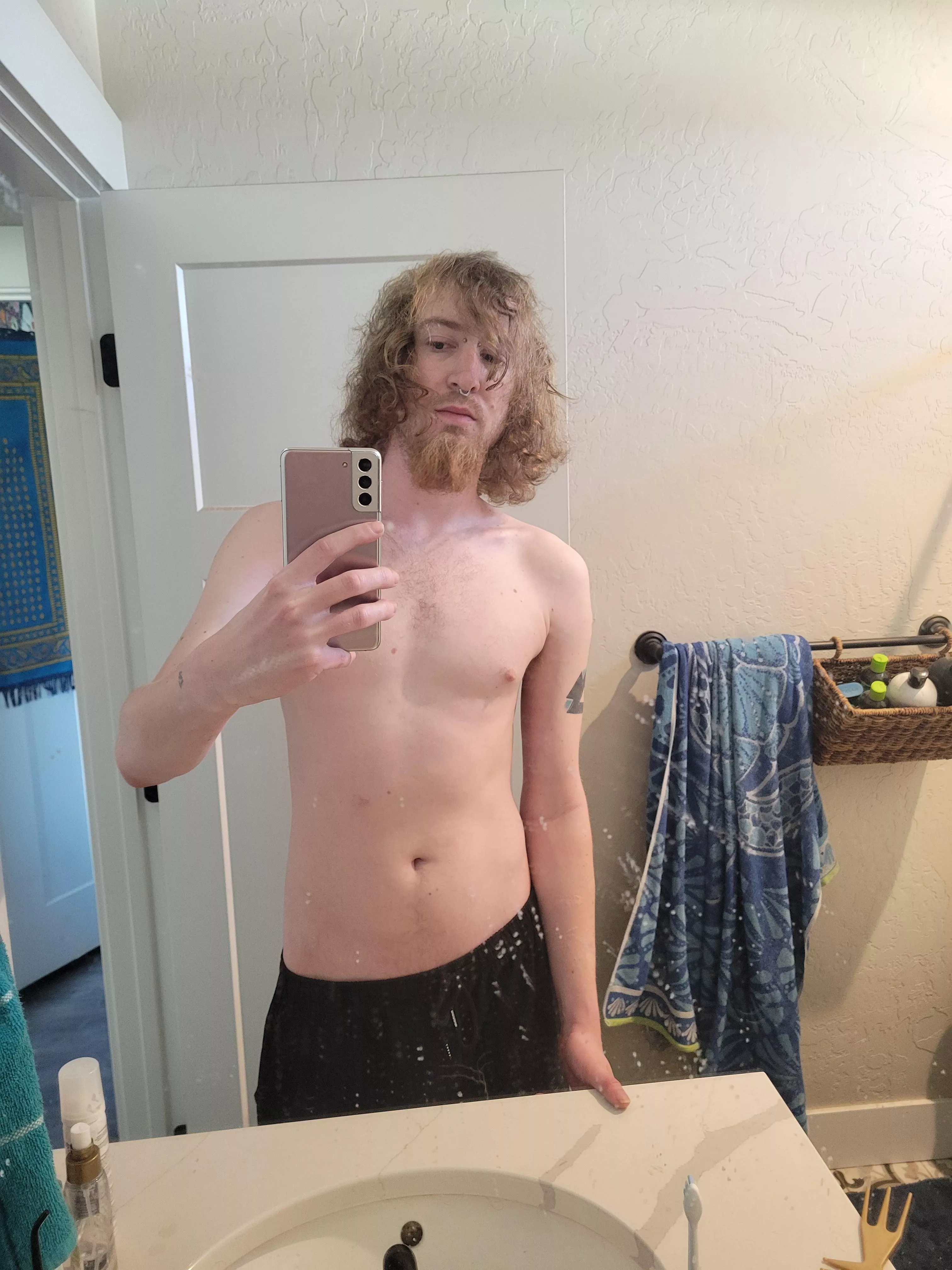 Just a bi stoner twink with a beard. Dm's open