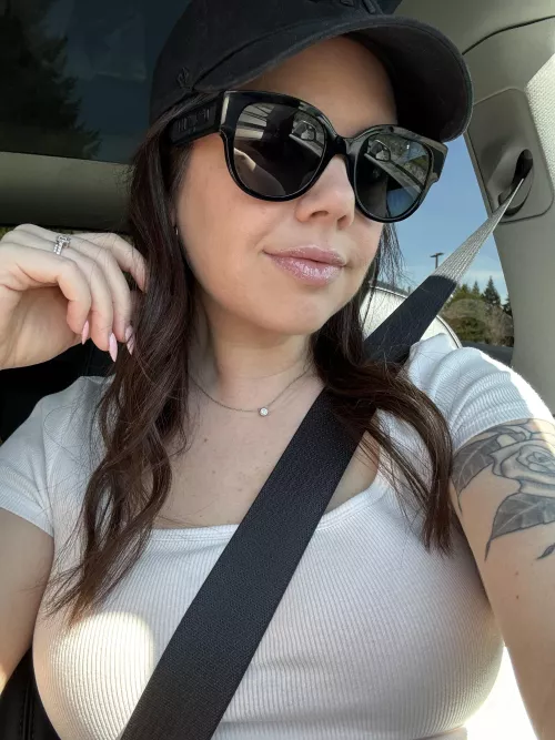Just another SFW car selfie…