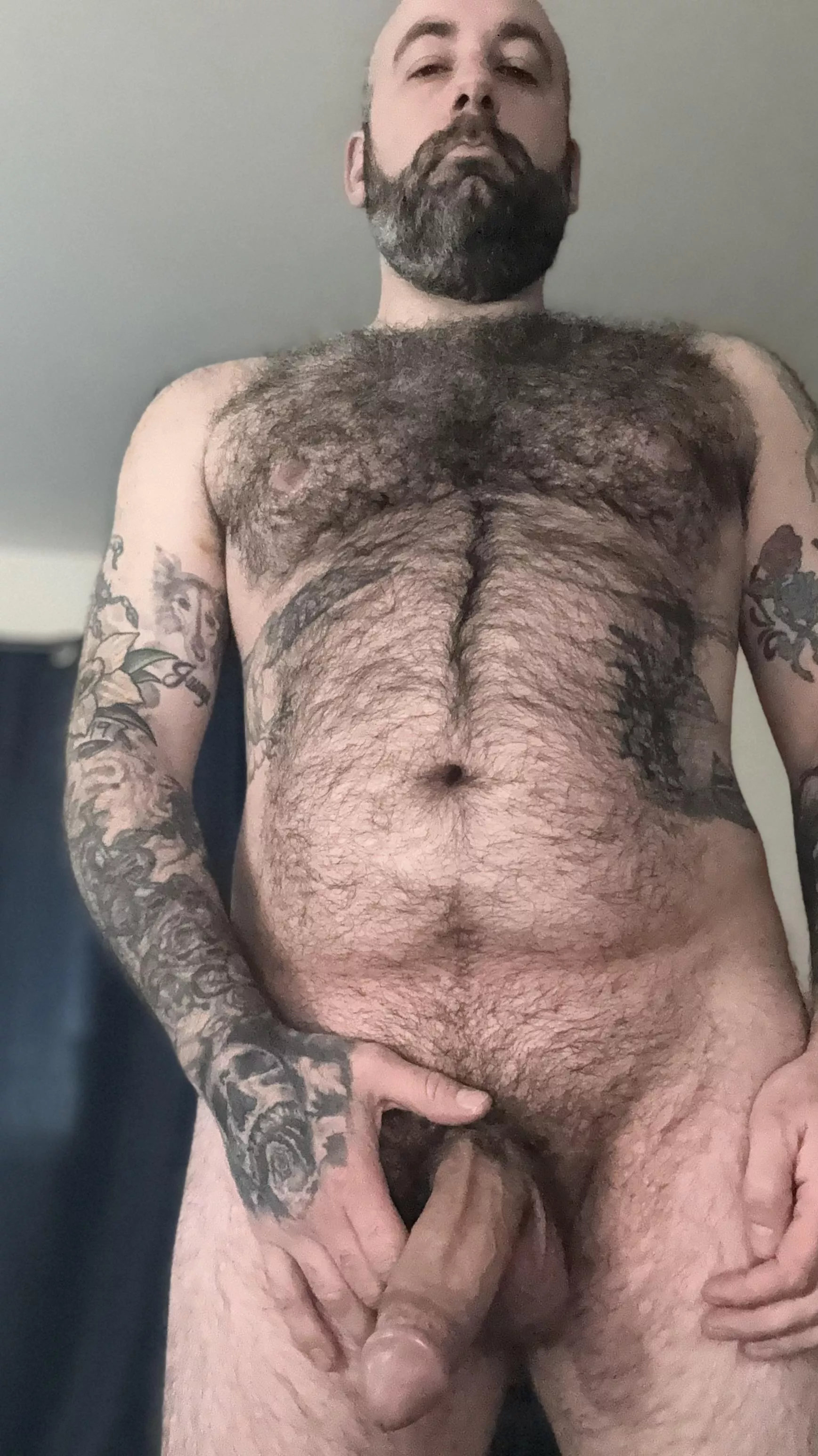 Just noticed the shadow of my cock on my thigh.