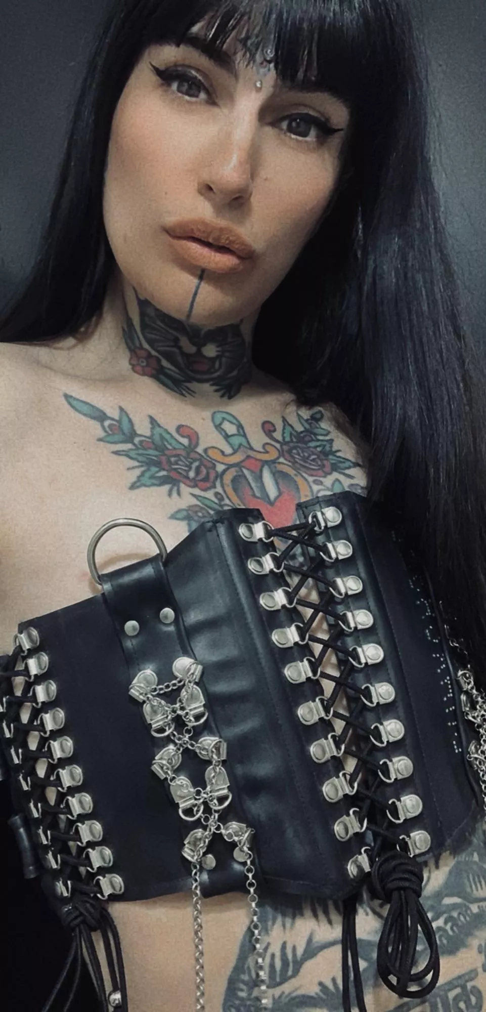 Leather corset feels so good