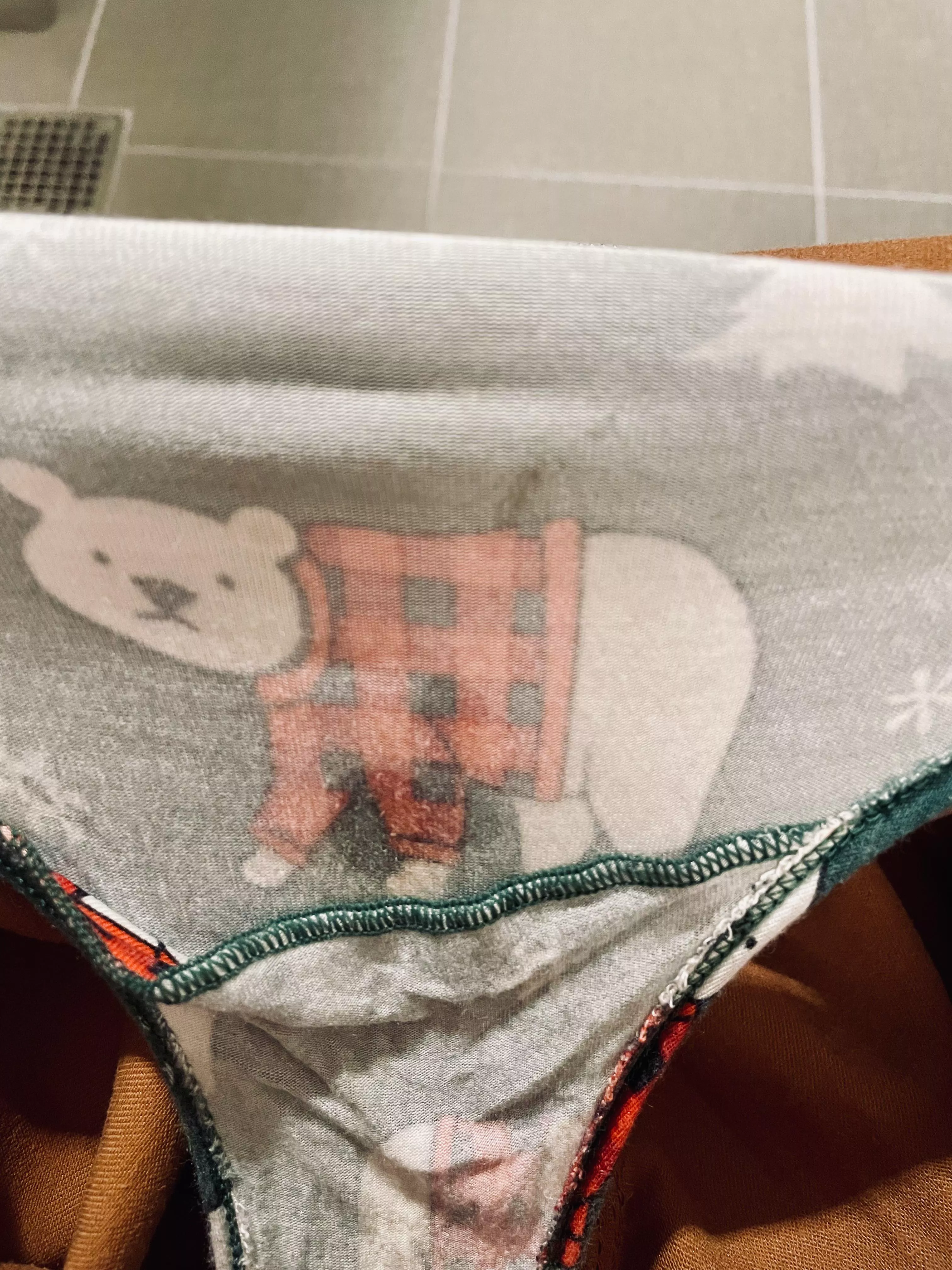 Little polar bear spot