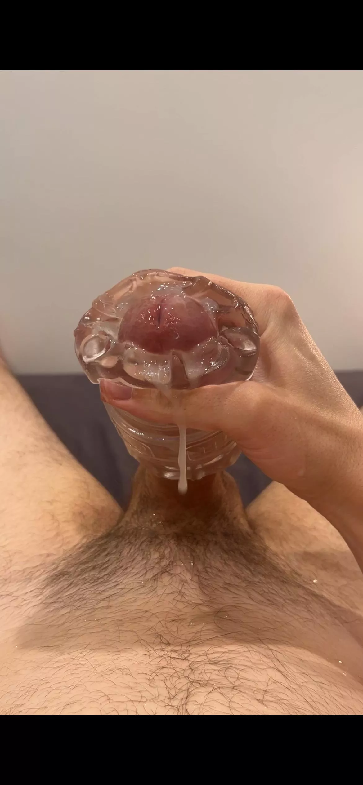 Love making boys lick the cum from my toys 😈