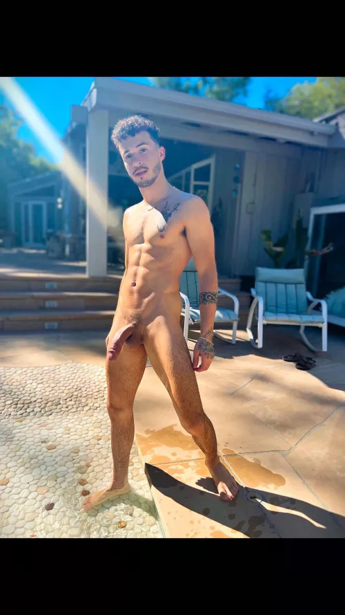 Made you wet the floor, my bad. Which part did you look at first?