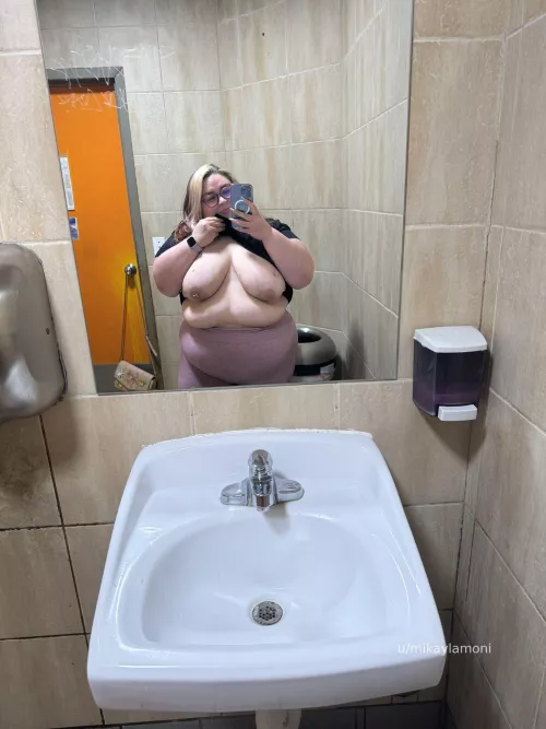 Mirror selfies are always more exciting with a little cleavage