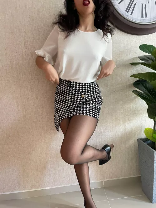 My boss loves when I don’t wear bra