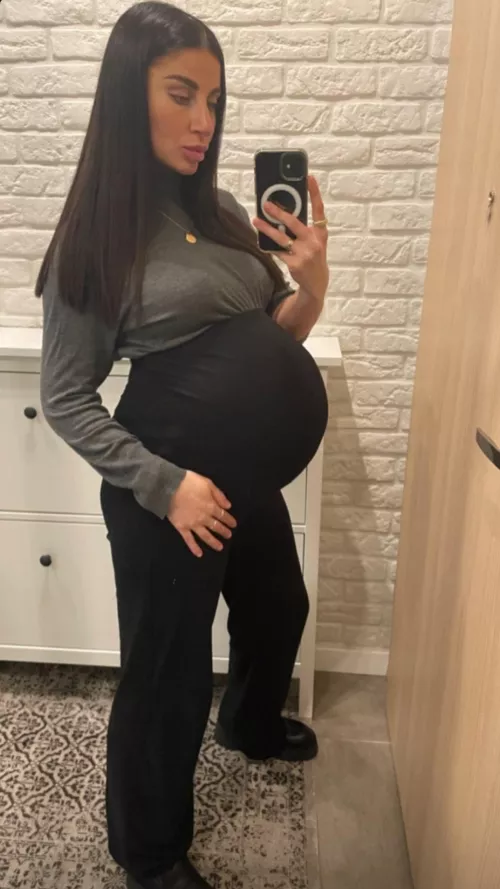 My wife is heavily pregnant with a black baby but I'm still a virgin 😅