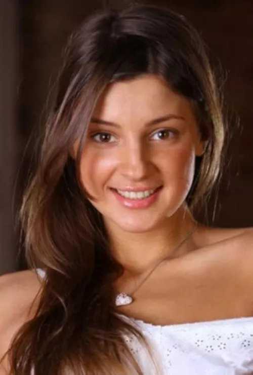 So beautiful.. she ever took a real one yet? 