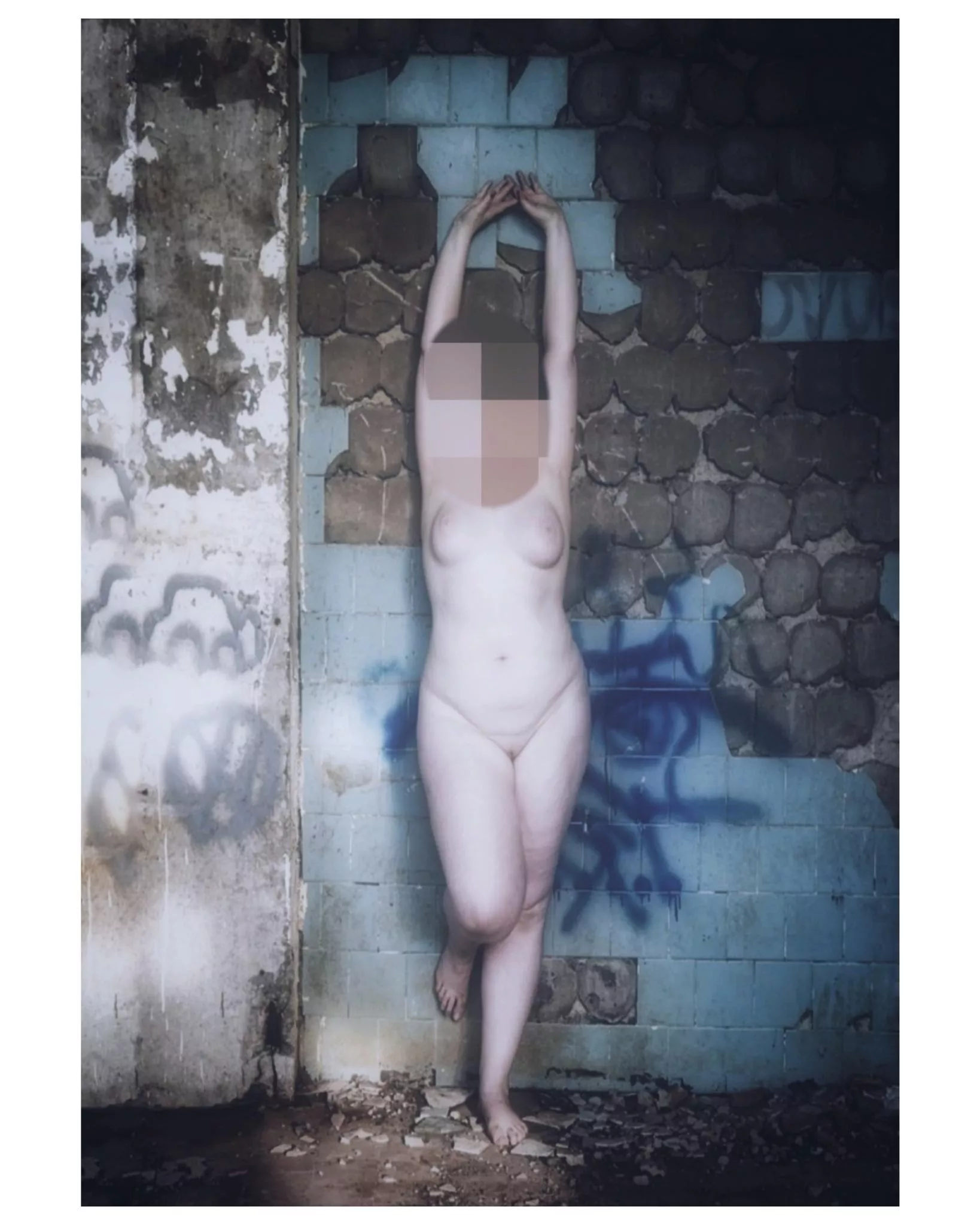 Spring fetishes 2. I walked around an abandoned factory alone and drunk. What if I met strange men? Do you have any ideas? 50+ F