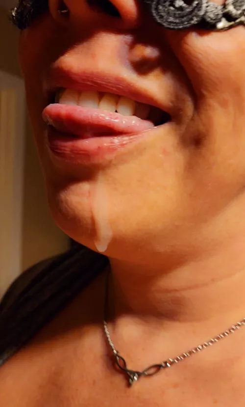 Thirsty Thursday Babes!