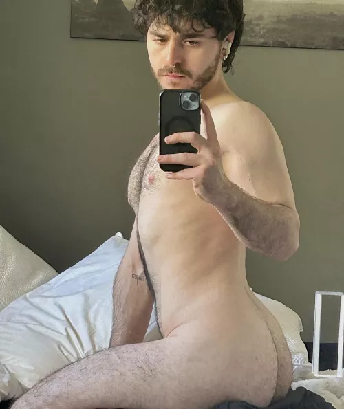 Trimmed a little but still hairy :) (🔗 to my of in bio)