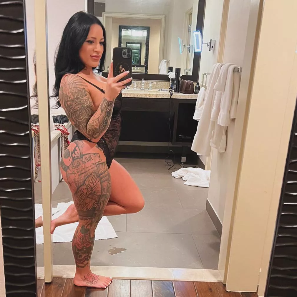 Waiting for you like this 