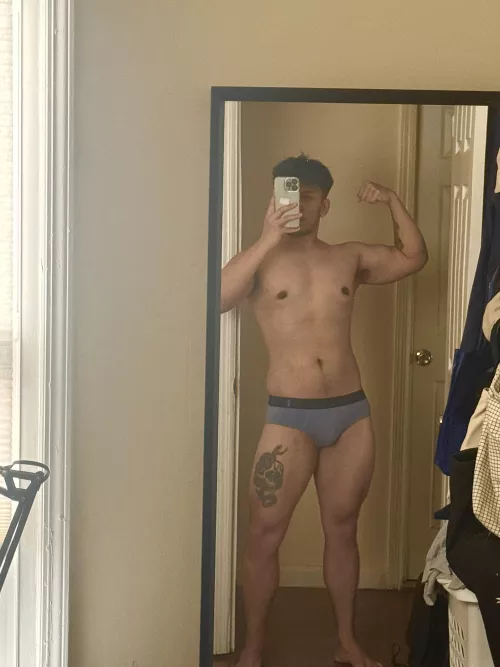 Wearing briefs make me feel so sexy. Anyone else?