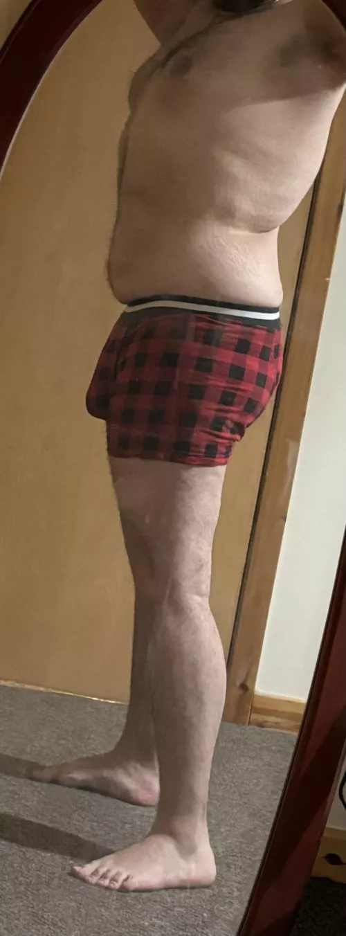 Who wants to be pinned beneath me and have his guts railed?