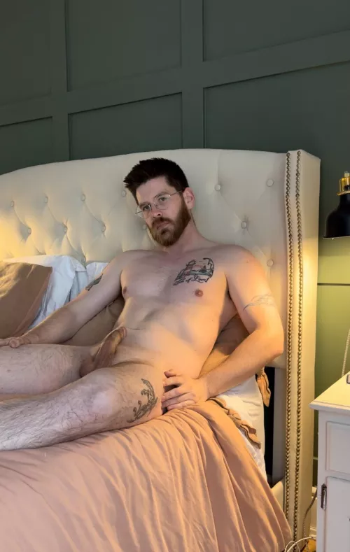 Who wants to crawl into bed with me…