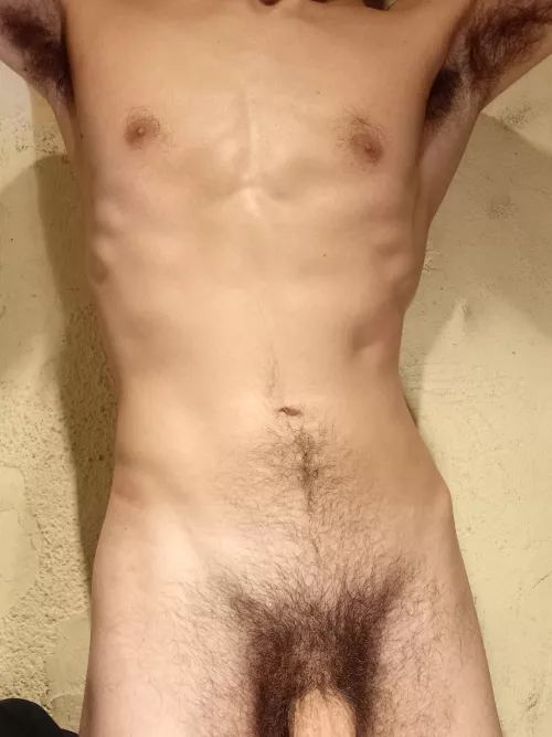 Would you sniff my pit after train?