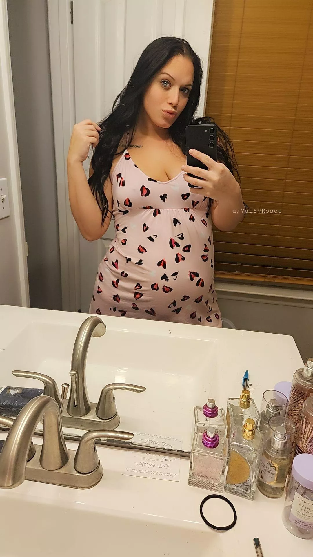 7 months pregnant, still felt cute (:
