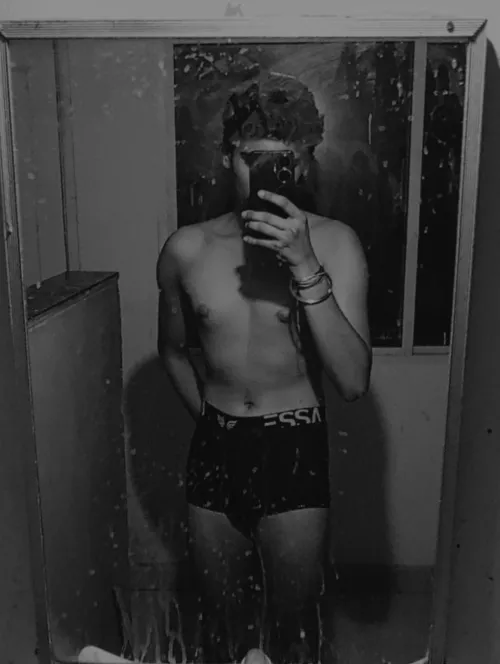 Aesthetic with buldge..