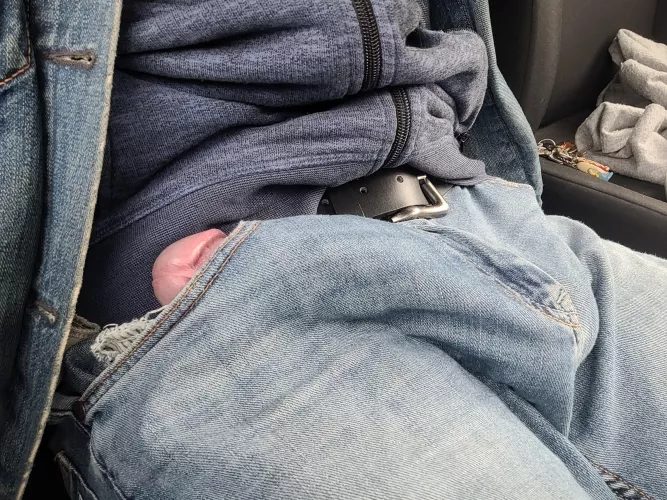 Any hitchhikers here ?