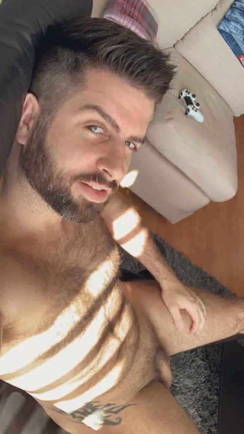 Best outfit to play games… 🎮