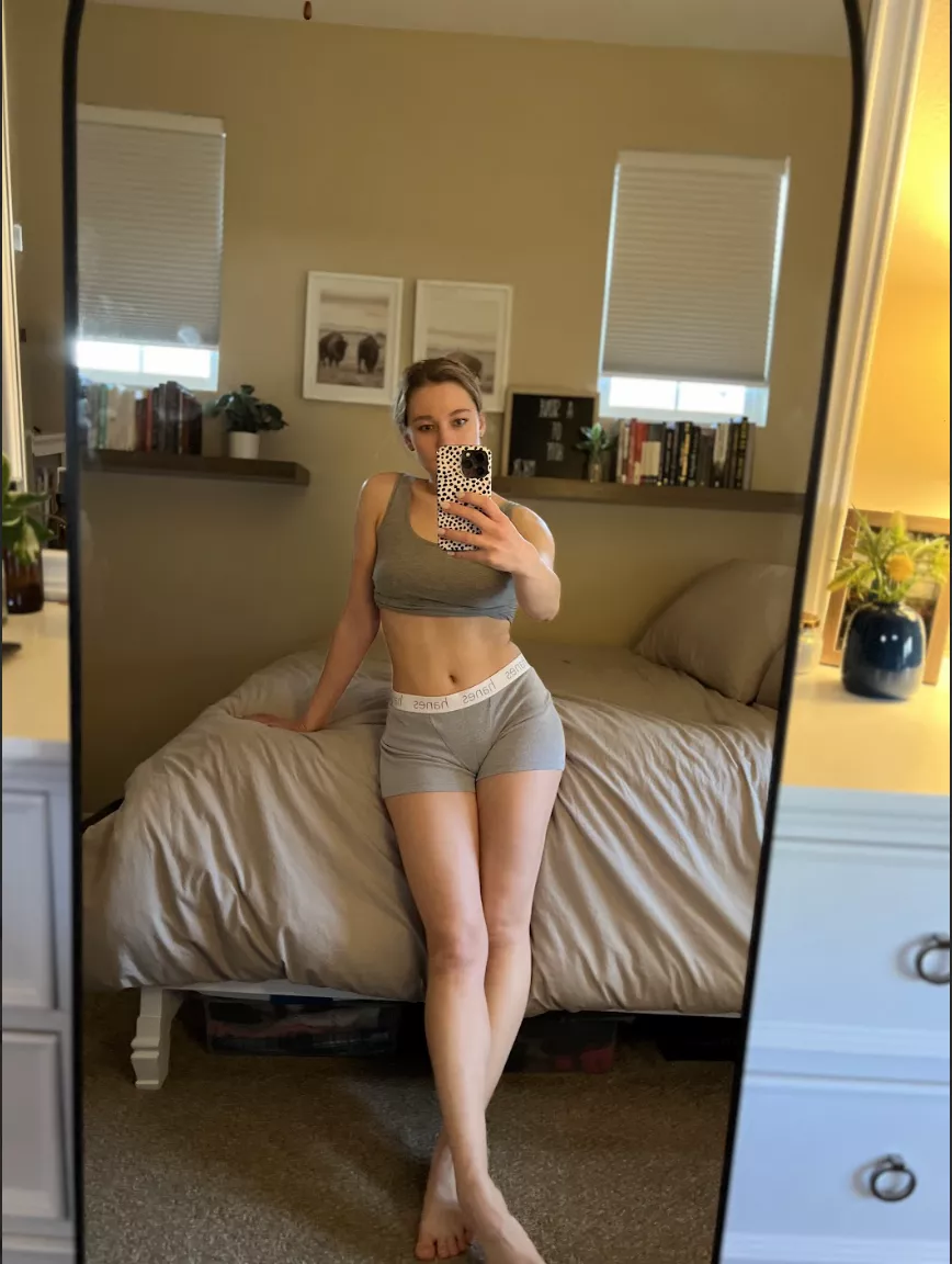 can you see my little six pack (f)