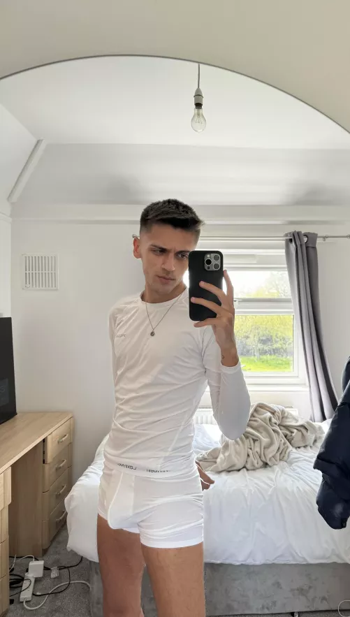 Don’t you love an all white theme 