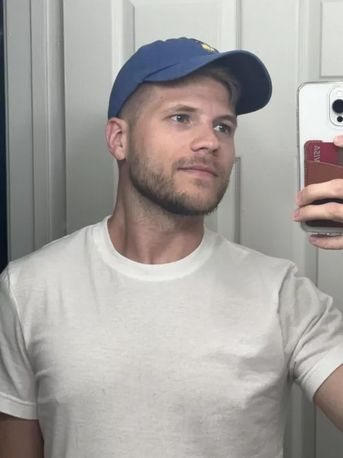 Hey boys! Happy Friday Eve :)