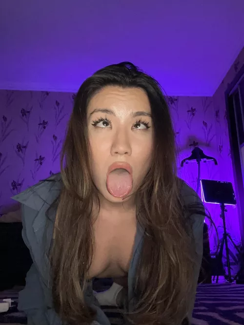 I can't wait to load your sperm on my tongue