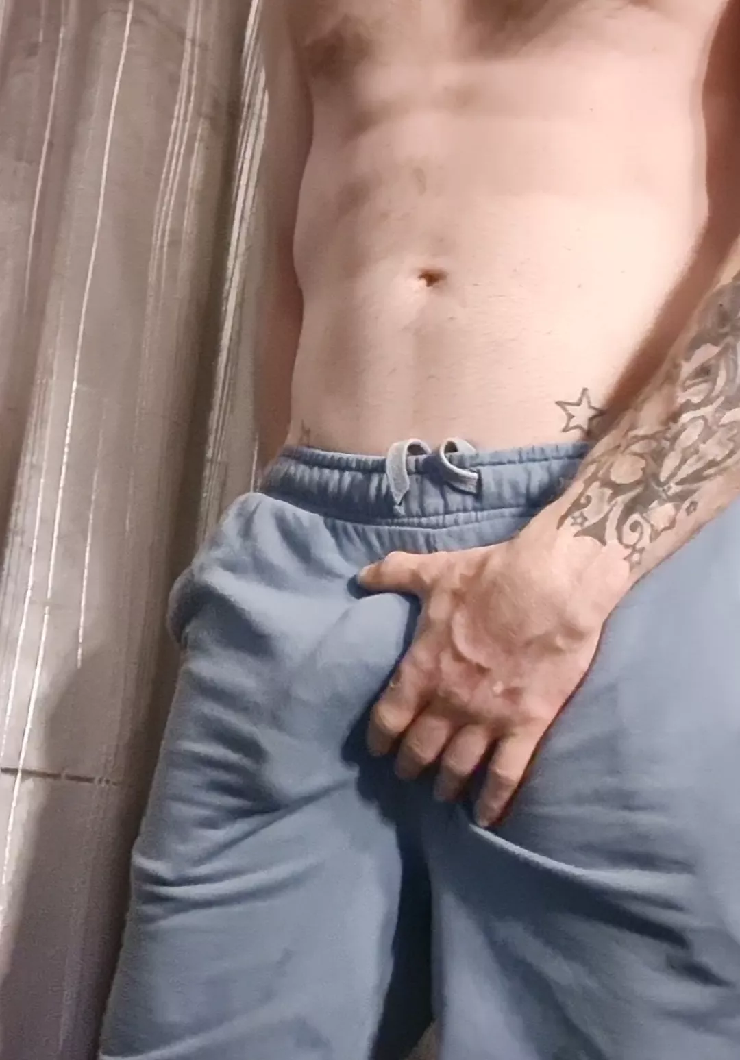 I love catching people staring 