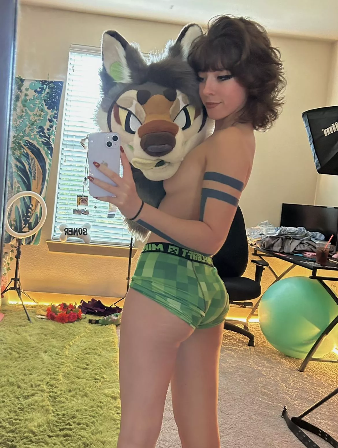 I love my new fursuit 🐾