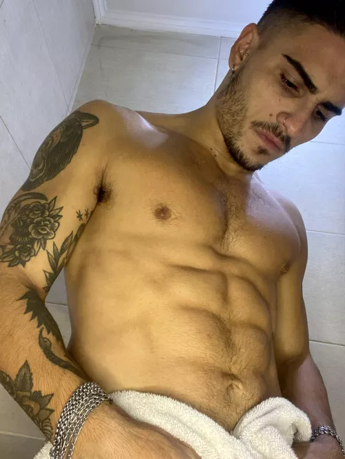 I need someone to wash my back