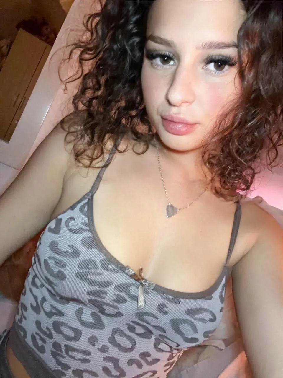 I'm 18 and need to know how to attract older men.