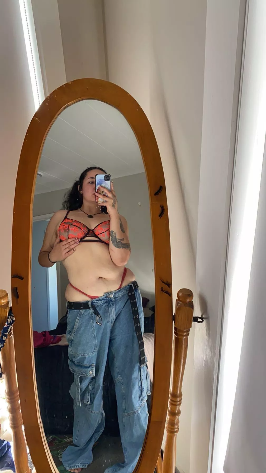 I'm flowing out of my clothes...