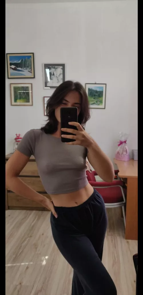 IUTR Green dress girl 