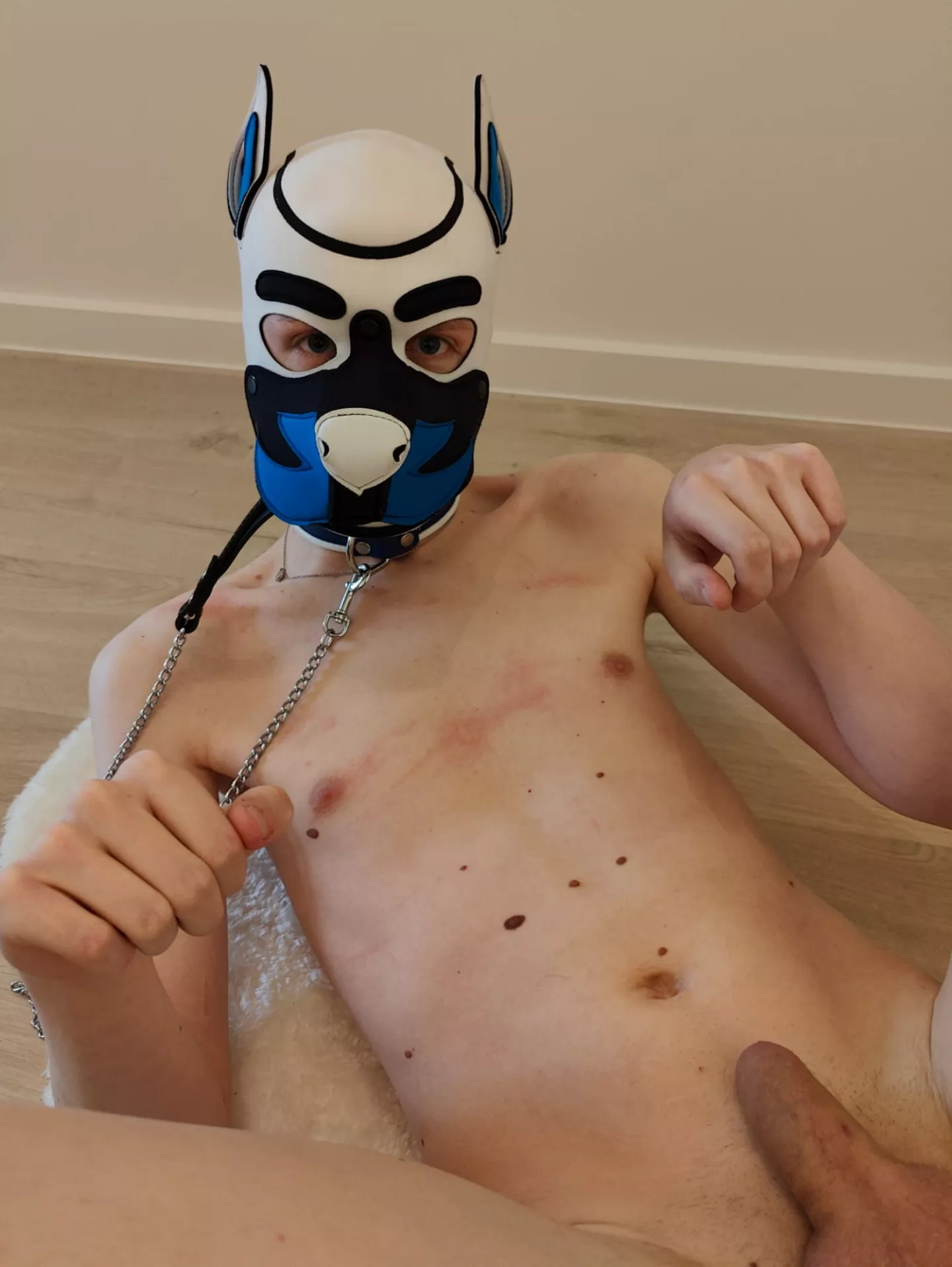 Kind of want to be dominated right now ...