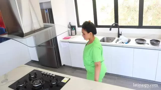 Latinaspy I'd of this girl