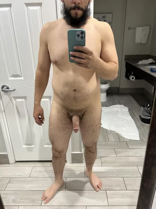 (M) back in the gym, slowly working on the dad bod. How would you rate me so far?