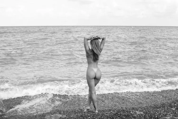 [oc] Monochrome vibes