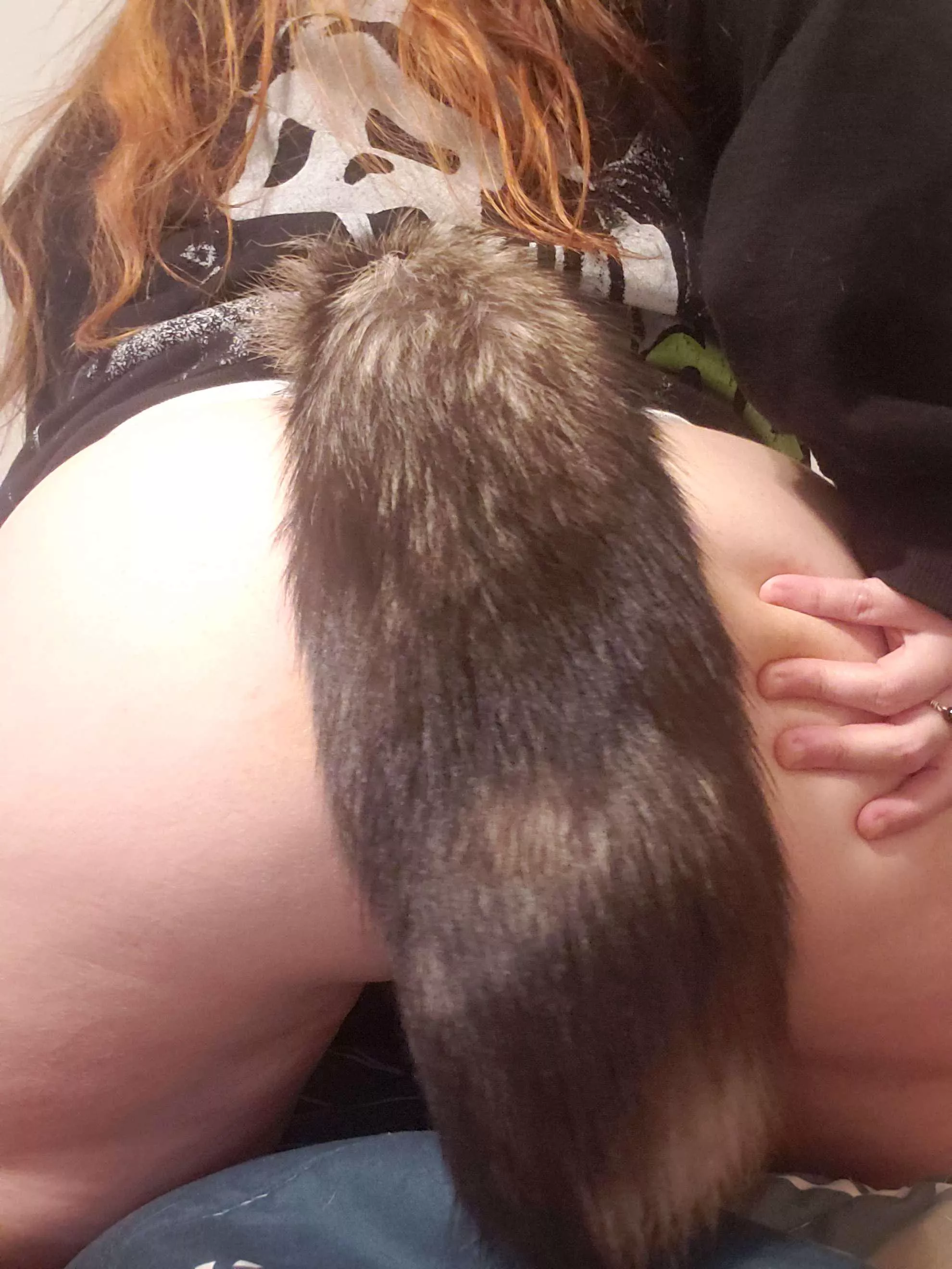 Pet My Fluffy Tail :3